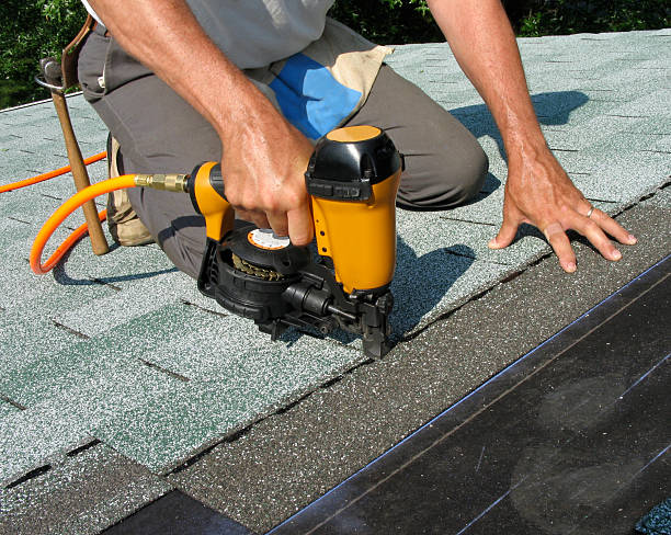 Roof Gutter Cleaning in Bedford, TX